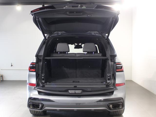 Ｘ７ ｘＤｒｉｖｅ　４０ｄ　Ｍスポーツ　認定中古車／禁煙車／正規ディーラー車／６コンフォートシート／黒レザー／スカイラウンジパノラマガラスサンルーフ／ドア　ソフト　クローズ　オートマチック／ドリンク　ホルダー　温度調整機能／ベンチレーション（72枚目）