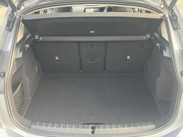 ２シリーズ ２１８ｉアクティブツアラーエクスクルシブハイラインＰ　認定中古車／正規ディーラー車／レンタカーアップ／禁煙車／アクティブクルーズコントロール／ヘッドアップ　ディスプレイ／シートヒーター／コンフォートアクセス／ドライビング　アシスタント　プロフェッショナル（11枚目）