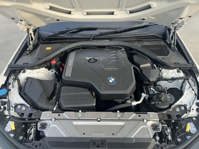 ３シリーズ ３１８ｉ　Ｍスポーツ　エディションシャドー　認定中古車／正規ディーラー車／レンタカーアップ／禁煙車／シートヒーター／電動シート調整／ドライビング　アシスタント　プロフェッショナル／アダプティブＬＥＤ　ヘッドライト／パークアシストシステムプラス／（12枚目）