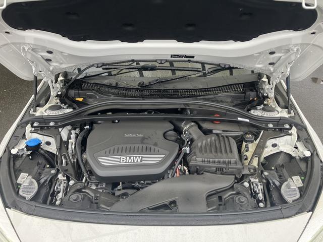 １シリーズ １１８ｄ　Ｍスポーツ　認定中古車／正規ディーラー車／レンタカーアップ／アクティブクルーズコントロール／ＬＥＤ　ヘッドライト／電動シート調節／ヘッドアップ　ディスプレイ／ワイアレス充電／パークアシスト　システム／電動トランク（13枚目）