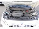 １１８ｉ　Ｍスポーツ　アルピンホワイト／認定中古車／ディーラー／レンタアップ／ブルートゥース／コーナーセンサー／ＥＴＣ／ＬＥＤヘッド／ＡＣＣ／バックカメラ／電動シ－ト／ＵＳＢ／スマートキー／ＨＤＤナビ／ナビ／キーレス（25枚目）
