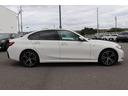 ３１８ｉ　Ｍスポーツ　ハイラインパッケージ　アルピンホワイト／認定中古車／ディーラー車／レンタアップ／アクティブクルーズコントロール／ＥＴＣ／パワーシート／Ｂｌｕｅｔｏｏｔｈ／シートヒーター／バックカメラ／近距離センサー／緊急ブレーキアシスト（11枚目）