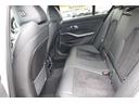 ３１８ｉ　Ｍスポーツ　ハイラインパッケージ　アルピンホワイト／認定中古車／ディーラー車／レンタアップ／アクティブクルーズコントロール／ＥＴＣ／パワーシート／Ｂｌｕｅｔｏｏｔｈ／シートヒーター／バックカメラ／近距離センサー／緊急ブレーキアシスト（40枚目）
