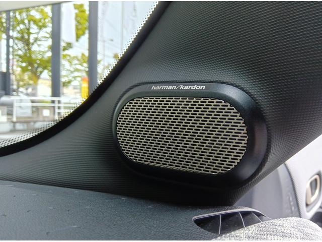 MINI クーパーC フェイバリット・トリム MN2年 デモカー ナビ ACC シートヒーター パワーシート プライバシーガラス 衝突・被害軽減ブレーキ 踏み間違い防止機能 バックカメラ 後退アシスト 駐車支援システム フェイバードトリム(3枚目)