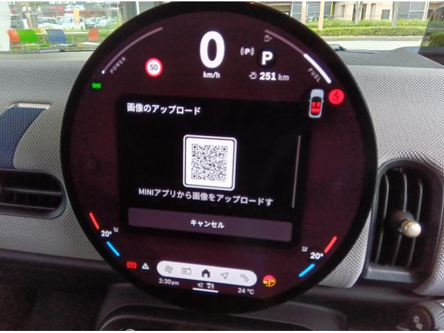 MINI クーパーC フェイバリット・トリム MN2年 デモカー ナビ ACC シートヒーター パワーシート プライバシーガラス 衝突・被害軽減ブレーキ 踏み間違い防止機能 バックカメラ 後退アシスト 駐車支援システム フェイバードトリム(19枚目)