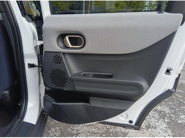 MINI クーパーC フェイバリット・トリム MN2年 デモカー ナビ ACC シートヒーター パワーシート プライバシーガラス 衝突・被害軽減ブレーキ 踏み間違い防止機能 バックカメラ 後退アシスト 駐車支援システム フェイバードトリム(27枚目)