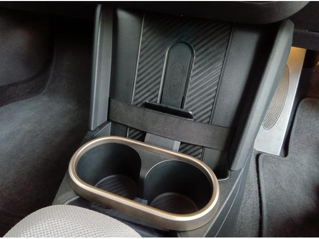 MINI クーパーC フェイバリット・トリム MN2年 デモカー ナビ ACC シートヒーター パワーシート プライバシーガラス 衝突・被害軽減ブレーキ 踏み間違い防止機能 バックカメラ 後退アシスト 駐車支援システム フェイバードトリム(31枚目)