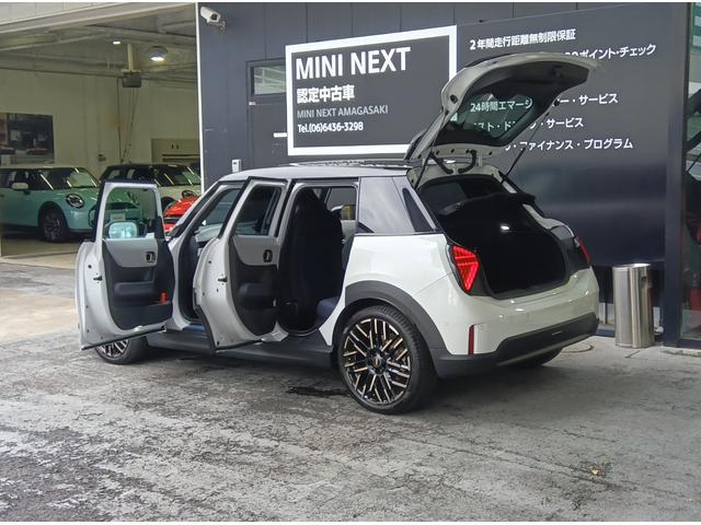 MINI クーパーC フェイバリット・トリム MN2年 デモカー ナビ ACC シートヒーター パワーシート プライバシーガラス 衝突・被害軽減ブレーキ 踏み間違い防止機能 バックカメラ 後退アシスト 駐車支援システム フェイバードトリム(54枚目)