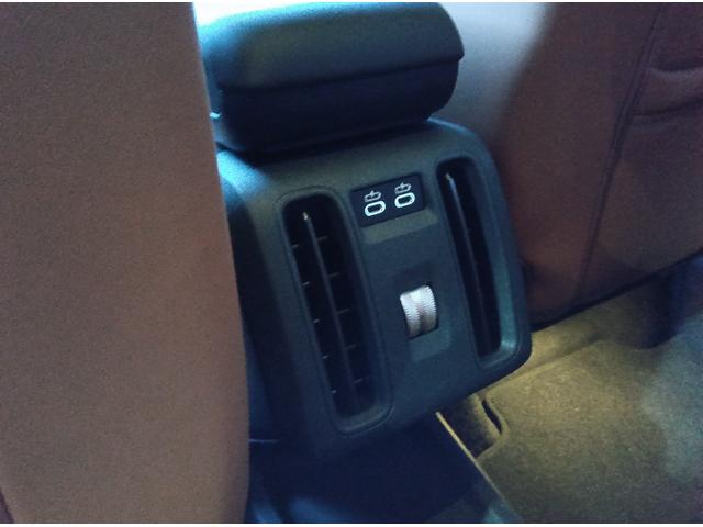 MINI カントリーマンSオール4 フェイバリット・トリム MN2年保証 ALL4 デモカー ACC 全周囲カメラ フェイバードトリム ドラレコ ナビ シート&ステアリングヒーター ETC 前後PDC 四輪駆動 踏み間違い防止機能後進アシスト(12枚目)