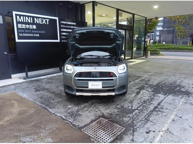 MINI カントリーマンSオール4 フェイバリット・トリム MN2年保証 ALL4 デモカー ACC 全周囲カメラ フェイバードトリム ドラレコ ナビ シート&ステアリングヒーター ETC 前後PDC 四輪駆動 踏み間違い防止機能後進アシスト(13枚目)