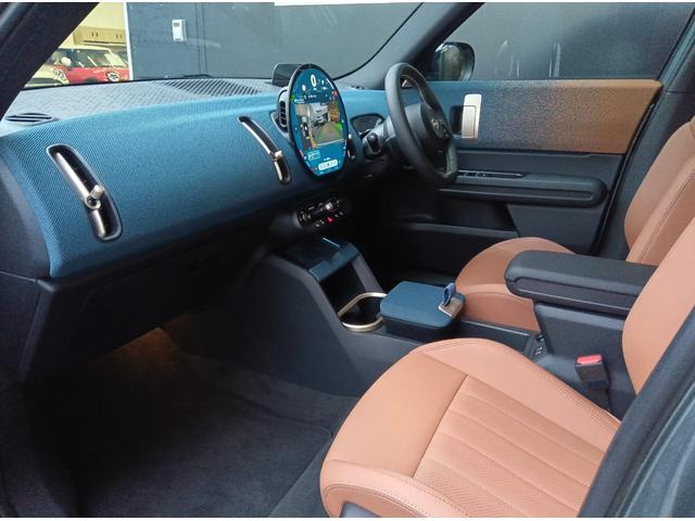 MINI カントリーマンSオール4 フェイバリット・トリム MN2年保証 ALL4 デモカー ACC 全周囲カメラ フェイバードトリム ドラレコ ナビ シート&ステアリングヒーター ETC 前後PDC 四輪駆動 踏み間違い防止機能後進アシスト(30枚目)