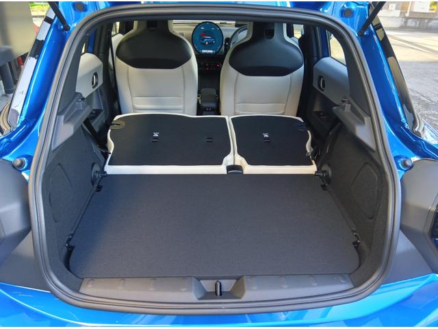 MINI クーパーC フェイバリット・トリム MN2年保証 ナビ ドラレコ ACC シートヒーター 衝突・被害軽減ブレーキ 踏み間違い防止機能 バックカメラ 後退アシスト 駐車支援 フェイバードトリム アイシーサンシャインブルー(25枚目)