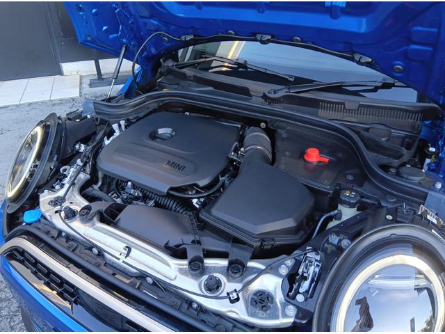 MINI クーパーC フェイバリット・トリム MN2年保証 ナビ ドラレコ ACC シートヒーター 衝突・被害軽減ブレーキ 踏み間違い防止機能 バックカメラ 後退アシスト 駐車支援 フェイバードトリム アイシーサンシャインブルー(30枚目)