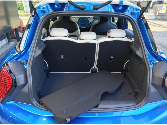 MINI クーパーC フェイバリット・トリム MN2年保証 ナビ ドラレコ ACC シートヒーター 衝突・被害軽減ブレーキ 踏み間違い防止機能 バックカメラ 後退アシスト 駐車支援 フェイバードトリム アイシーサンシャインブルー(47枚目)