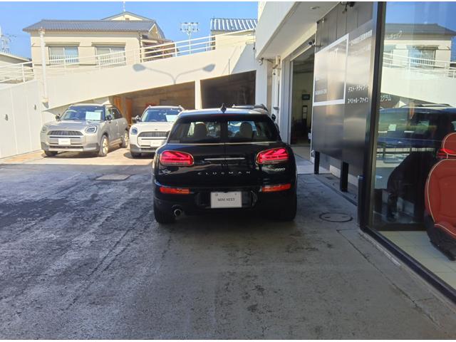 ＭＩＮＩ クーパー　クラブマン　クラシック・トリム　ＭＮ２年保証　ワンオーナー　ドラレコ　ナビ　ワンセグＴＶ　ＥＴＣ　バックカメラ　衝突・被害軽減ブレーキ　　歩行者警告　車線逸脱警告　　スポーツモード　グリーンモード　　クルーズコントロール（5枚目）