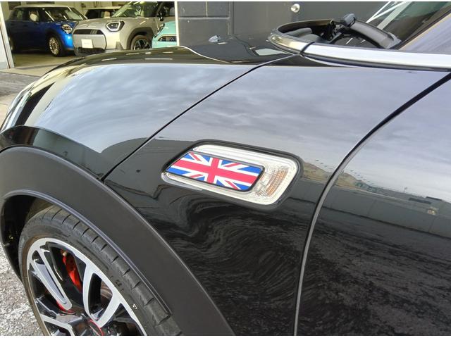 ＭＩＮＩ ジョンクーパーワークス　クラブマン　ＪＣＷ・トリム　ＭＮ２年保証　ワンオーナー　ＪＣＷ　　ＡＬＬ４　パドルシフト　ミッドナイトブラック　カバナシート装備　ピアノブラックエクステリア　バックカメラ　縦列駐車アシスト　車検整備付（7枚目）