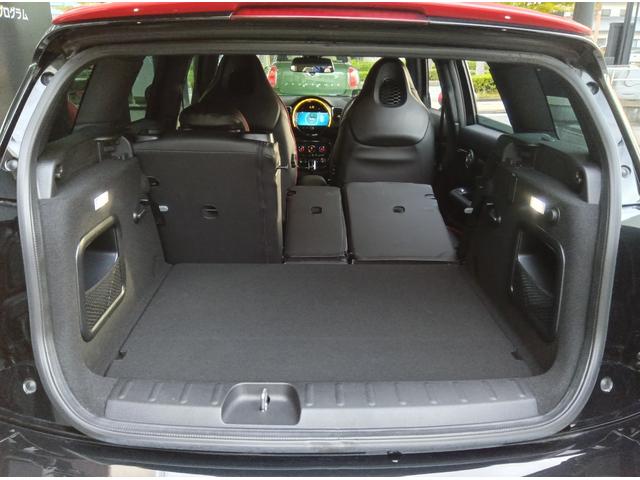 ＭＩＮＩ ジョンクーパーワークス　クラブマン　ＪＣＷ・トリム　ＭＮ２年保証　ワンオーナー　ＪＣＷ　　ＡＬＬ４　パドルシフト　ミッドナイトブラック　カバナシート装備　ピアノブラックエクステリア　バックカメラ　縦列駐車アシスト　車検整備付（26枚目）