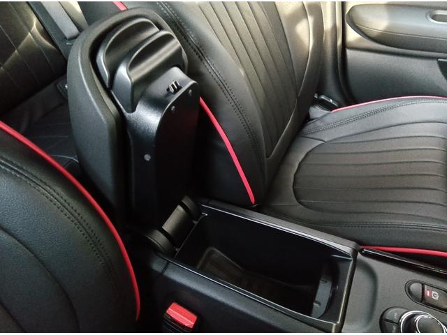 ＭＩＮＩ ジョンクーパーワークス　クラブマン　ＪＣＷ・トリム　ＭＮ２年保証　ワンオーナー　ＪＣＷ　　ＡＬＬ４　パドルシフト　ミッドナイトブラック　カバナシート装備　ピアノブラックエクステリア　バックカメラ　縦列駐車アシスト　車検整備付（29枚目）