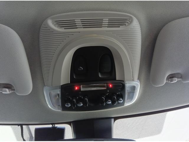 ＭＩＮＩ クーパークラブマンプレミアム＋Ｐ　クラシック・トリム　ＭＮ２年保証　ワンオーナー　ナビ　前後ドラレコ　社外品フルセグチューナー　ナノクホワイト／ブラックルーフ　アップルカープレイ　バックカメラ　前後ＰＤＣ　管理ユーザー下取り車（16枚目）