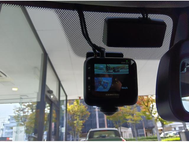 ＭＩＮＩ クーパークラブマンプレミアム＋Ｐ　クラシック・トリム　ＭＮ２年保証　ワンオーナー　ナビ　前後ドラレコ　社外品フルセグチューナー　ナノクホワイト／ブラックルーフ　アップルカープレイ　バックカメラ　前後ＰＤＣ　管理ユーザー下取り車（48枚目）