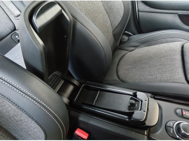 ＭＩＮＩ クーパークラブマンプレミアム＋Ｐ　クラシック・トリム　ＭＮ２年保証　ワンオーナー　ナビ　前後ドラレコ　社外品フルセグチューナー　ナノクホワイト／ブラックルーフ　アップルカープレイ　バックカメラ　前後ＰＤＣ　管理ユーザー下取り車（49枚目）