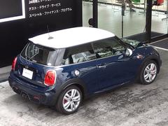 ＭＩＮＩ　ＮＥＸＴ　尼崎は兵庫県尼崎市のＭＩＮＩ正規ディーラーです。たくさんの個性豊かなＭＩＮＩたちが次のオーナー様をお待ちしております。 2