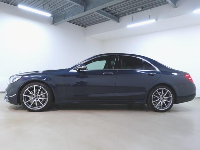 Ｓクラス Ｓ４５０　ベーシックパッケージ　ＡＭＧラインプラス　Ｂｌｕｅｔｏｏｔｈ接続　ＥＴＣ　ＬＥＤヘッドライト　ＴＶ　アイドリングストップ　クルーズコントロール　コネクテッド機能　サイドカメラ　サンルーフ・ガラスルーフ（4枚目）