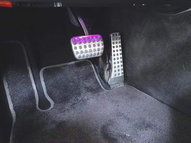 Ｓクラス Ｓ４５０　ベーシックパッケージ　ＡＭＧラインプラス　Ｂｌｕｅｔｏｏｔｈ接続　ＥＴＣ　ＬＥＤヘッドライト　ＴＶ　アイドリングストップ　クルーズコントロール　コネクテッド機能　サイドカメラ　サンルーフ・ガラスルーフ（9枚目）