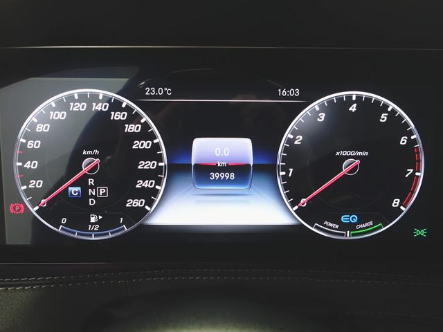 Ｓクラス Ｓ４５０　ベーシックパッケージ　ＡＭＧラインプラス　Ｂｌｕｅｔｏｏｔｈ接続　ＥＴＣ　ＬＥＤヘッドライト　ＴＶ　アイドリングストップ　クルーズコントロール　コネクテッド機能　サイドカメラ　サンルーフ・ガラスルーフ（14枚目）