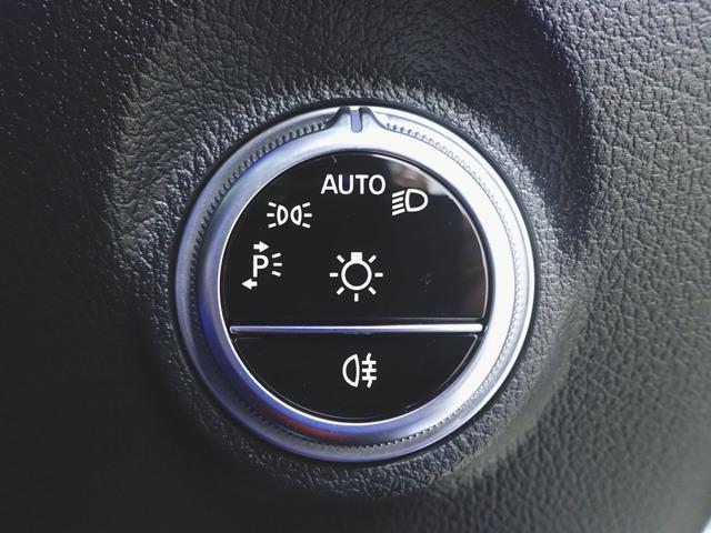 Ｃクラス Ｃ２００　アバンギャルド　ＡＭＧラインパッケージ　ベーシックパッケージ　レザーエクスクルーシブパッケージ　ＡＭＧライン　Ｂｌｕｅｔｏｏｔｈ接続　ＥＴＣ　ＬＥＤヘッドライト　ＴＶ　アイドリングストップ　クルーズコントロール（18枚目）