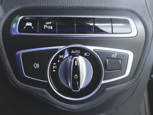 Ｇクラス Ｇ４００　ｄ　アダプティブダンピングシステム　ＡＭＧライン　ラグジュアリーパッケージ　Ｂｌｕｅｔｏｏｔｈ接続　ＥＴＣ　ＬＥＤヘッドライト　ＴＶ　アイドリングストップ　クルーズコントロール　コネクテッド機能　サイドカメラ　サンルーフ・ガラスルーフ　シートヒーター（19枚目）