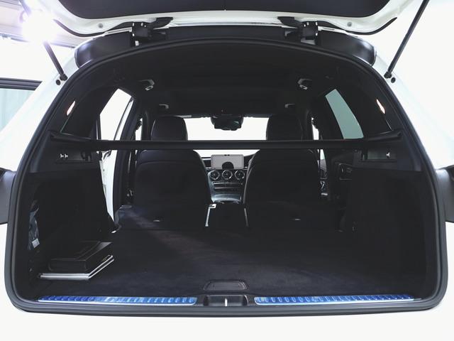 ＧＬＣ ＧＬＣ２２０　ｄ　４マチック　ＡＭＧライン　Ｂｌｕｅｔｏｏｔｈ接続　ＥＴＣ　ＬＥＤヘッドライト　ＴＶ　アイドリングストップ　クルーズコントロール　コネクテッド機能　サイドカメラ　サンルーフ・ガラスルーフ　シートヒーター　トランクスルー　ナビ（32枚目）