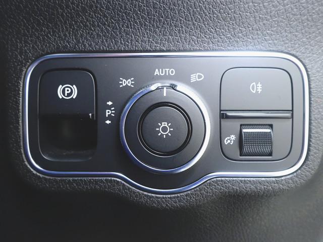 GLB GLB200 d 4マチック AMGライン ナビゲーションパッケージ 3列シート Bluetooth接続 ETC LEDヘッドライト TV アイドリングストップ クルーズコントロール コネクテッド機能 サイドカメラ シートヒーター(20枚目)