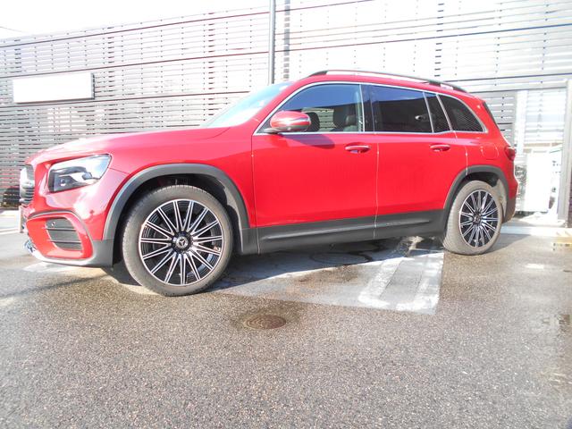 GLB GLB200 d 4マチック AMGラインパッケージ 3列シート AMGライン Bluetooth接続 ETC LEDヘッドライト TV アイドリングストップ クルーズコントロール シートヒーター ナビ パワーシート(2枚目)