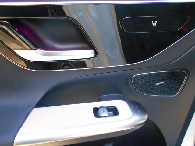 GLC GLC350 e 4マチック スポーツ エディションスター Bluetooth接続 ETC LEDヘッドライト TV アイドリングストップ クルーズコントロール サンルーフ・ガラスルーフ シートヒーター ナビ パワーシート 横滑り防止装置 音楽プレーヤー接続(15枚目)