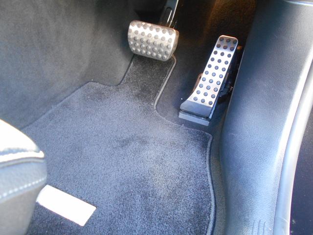 GLC GLC350 e 4マチック スポーツ エディションスター アンビエントライトプレミアム AMGレザーエクスクルーシブパッケージ Bluetooth接続 ETC LEDヘッドライト TV クルーズコントロール コネクテッド機能 サイドカメラ(17枚目)