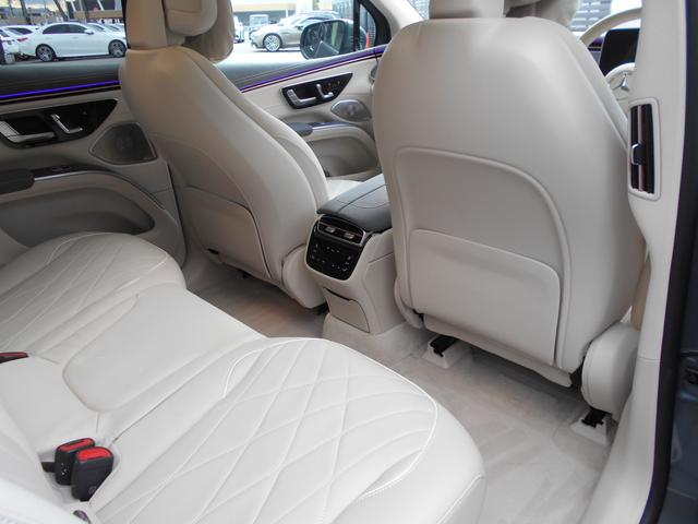 EQS SUV EQS450 4マチック SUV AMGラインパッケージ 3列シート Bluetooth接続 ETC LEDヘッドライト TV クルーズコントロール コネクテッド機能 サイドカメラ サンルーフ・ガラスルーフ シートエアコン(15枚目)