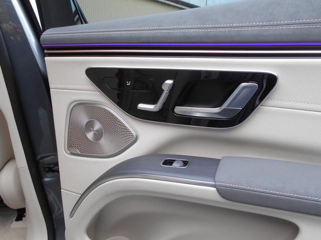 EQS SUV EQS450 4マチック SUV AMGラインパッケージ 3列シート Bluetooth接続 ETC LEDヘッドライト TV クルーズコントロール コネクテッド機能 サイドカメラ サンルーフ・ガラスルーフ シートエアコン(16枚目)