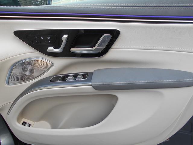 EQS SUV EQS450 4マチック SUV AMGラインパッケージ 3列シート Bluetooth接続 ETC LEDヘッドライト TV クルーズコントロール コネクテッド機能 サイドカメラ サンルーフ・ガラスルーフ シートエアコン(21枚目)