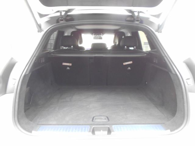 ＥＱＥ ＳＵＶ ＥＱＥ３５０　４マチック　ＳＵＶ　ローンチエディション　Ｂｌｕｅｔｏｏｔｈ接続　ＥＴＣ　ＬＥＤヘッドライト　ＴＶ　クルーズコントロール　コネクテッド機能　サイドカメラ　サンルーフ・ガラスルーフ　シートエアコン　シートヒーター　トランクスルー　ナビ（9枚目）