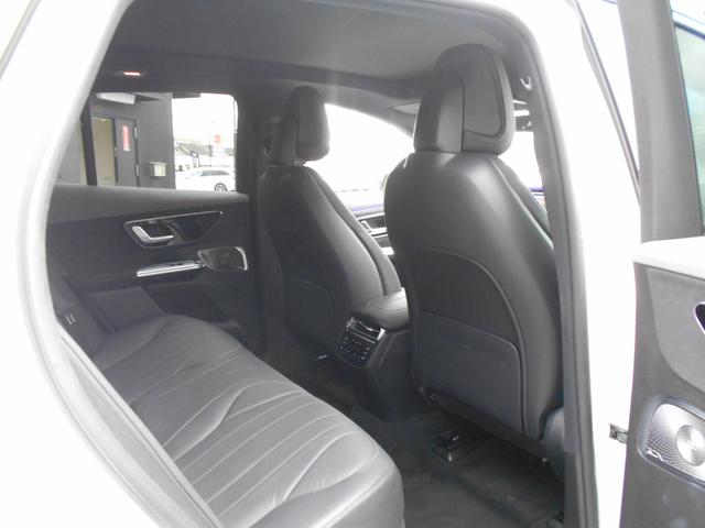 ＥＱＥ ＳＵＶ ＥＱＥ３５０　４マチック　ＳＵＶ　ローンチエディション　Ｂｌｕｅｔｏｏｔｈ接続　ＥＴＣ　ＬＥＤヘッドライト　ＴＶ　クルーズコントロール　コネクテッド機能　サイドカメラ　サンルーフ・ガラスルーフ　シートエアコン　シートヒーター　トランクスルー　ナビ（10枚目）