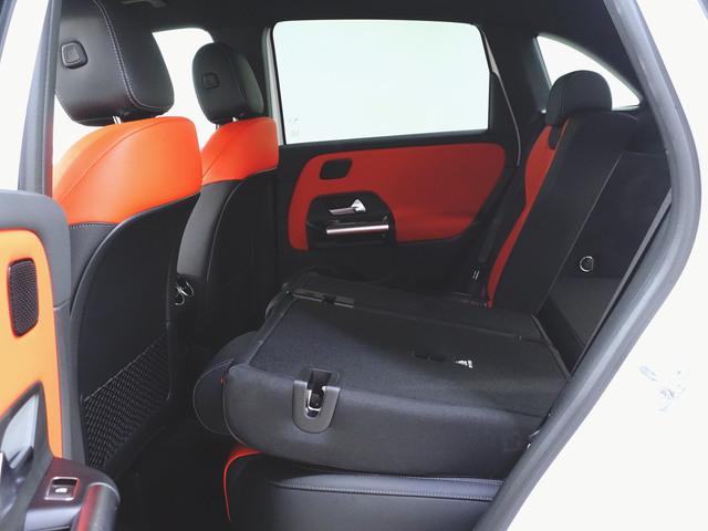 Bクラス B200 d AMGラインパッケージ AMGレザーエクスクルーシブパッケージ AMGライン Bluetooth接続 ETC LEDヘッドライト TV アイドリングストップ クルーズコントロール コネクテッド機能(30枚目)