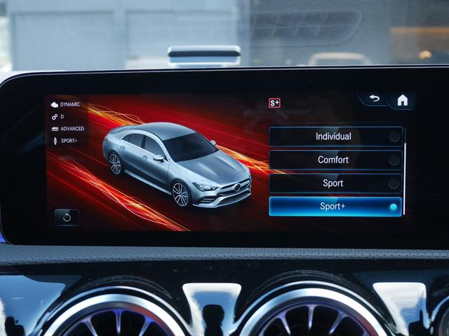 ＣＬＡクラス ＣＬＡ３５　４マチック　１オ－ナ－　禁煙　赤革　３６０カメラ　ロゴプロジェクター　ＭＢＵＸ　ヘッドアップＤＩＳＰ　ＡＭＧパフォーマンス＆アドバンスドパッケージ　ＡＭＧドライブコントロール　ナビＴＶ　アンビエント　スペアキー（44枚目）
