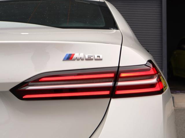 ｉ５ Ｍ６０　ｘＤｒｉｖｅ　メーカー保証＆Ｓインクルーシブ継承　走行３千ｋｍ　前後制御ステアリング　ＢＭＷ内蔵ドラレコ　ヘッドアップＤＩＳＰ　ｈａｒｍａｎサウンド　ハンズオフ　アンビエントライト　クリスタルダイヤル（15枚目）