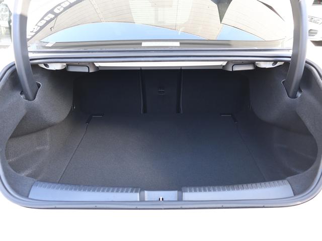 CLAクラス CLA200d AMGラインパッケージ 新車保証継承付 19AW 360/3Dビュー 駐車アシスト フットトランクオープナー 置く充電 シートH アンビエントライト ナビ TV BT USB デジタルコックピットDISP マルチビームLED(30枚目)