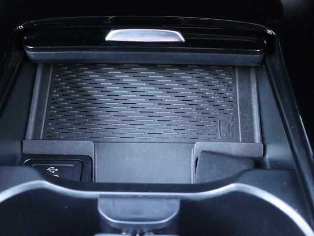 CLAクラス CLA200d AMGラインパッケージ 新車保証継承付 19AW 360/3Dビュー 駐車アシスト フットトランクオープナー 置く充電 シートH アンビエントライト ナビ TV BT USB デジタルコックピットDISP マルチビームLED(42枚目)