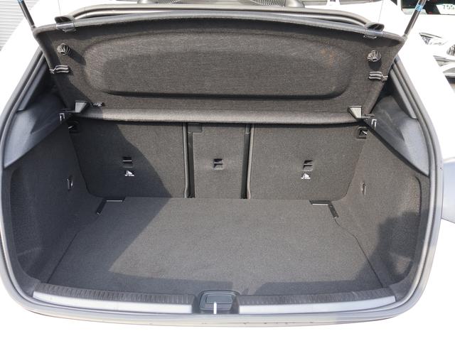 Ａクラス Ａ２００ｄ　新車保証継承付き　１８ＡＷ　マルチビームＬＥＤ　純正ドラレコ前後　パワーシートシートヒーター　アンビエントライト　ワイヤレスチャージャー　パーキングアシスト　Ａｐｐｌｅ／ａｎｄｒｏｉｄ対応（32枚目）