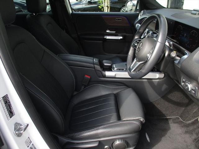 ＧＬＢ ＧＬＢ２００ｄ　４マチック　ワンオーナー　レザーエクスクルーシブパッケージ　パノラミックスライディングルーフ　メモリー付きパワーシート無し　ワイヤレスチャージング無し　ｍｅコネクト　シートヒーター　３６０度カメラ　ＥＴＣ２．０（11枚目）