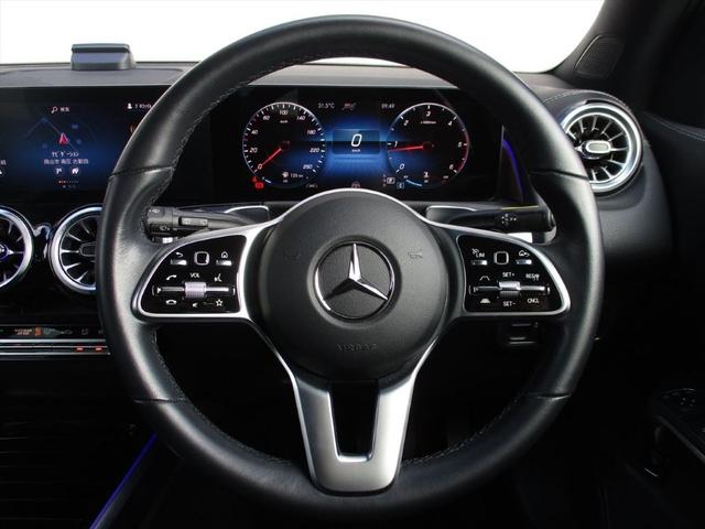 ＧＬＢ ＧＬＢ２００ｄ　４マチック　ワンオーナー　レザーエクスクルーシブパッケージ　パノラミックスライディングルーフ　メモリー付きパワーシート無し　ワイヤレスチャージング無し　ｍｅコネクト　シートヒーター　３６０度カメラ　ＥＴＣ２．０（22枚目）