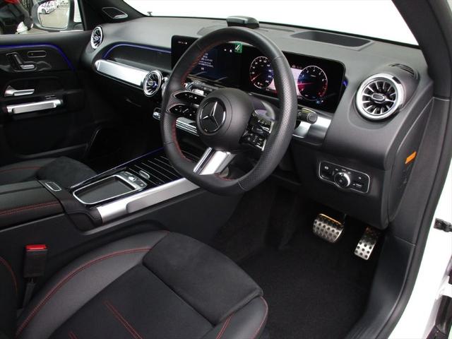 GLB GLB180 AMGラインパッケージ アドバンスドパッケージ パノラミックスライディングルーフ ヘッドアップディスプレイ 3列シート 7人乗り meコネクト パワーシート シートヒーター 360度カメラ ETC2.0(11枚目)